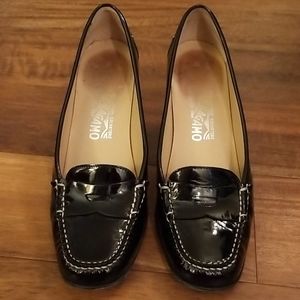 Salvatore Ferragamo 3" heel pumps - 9AA Narrow